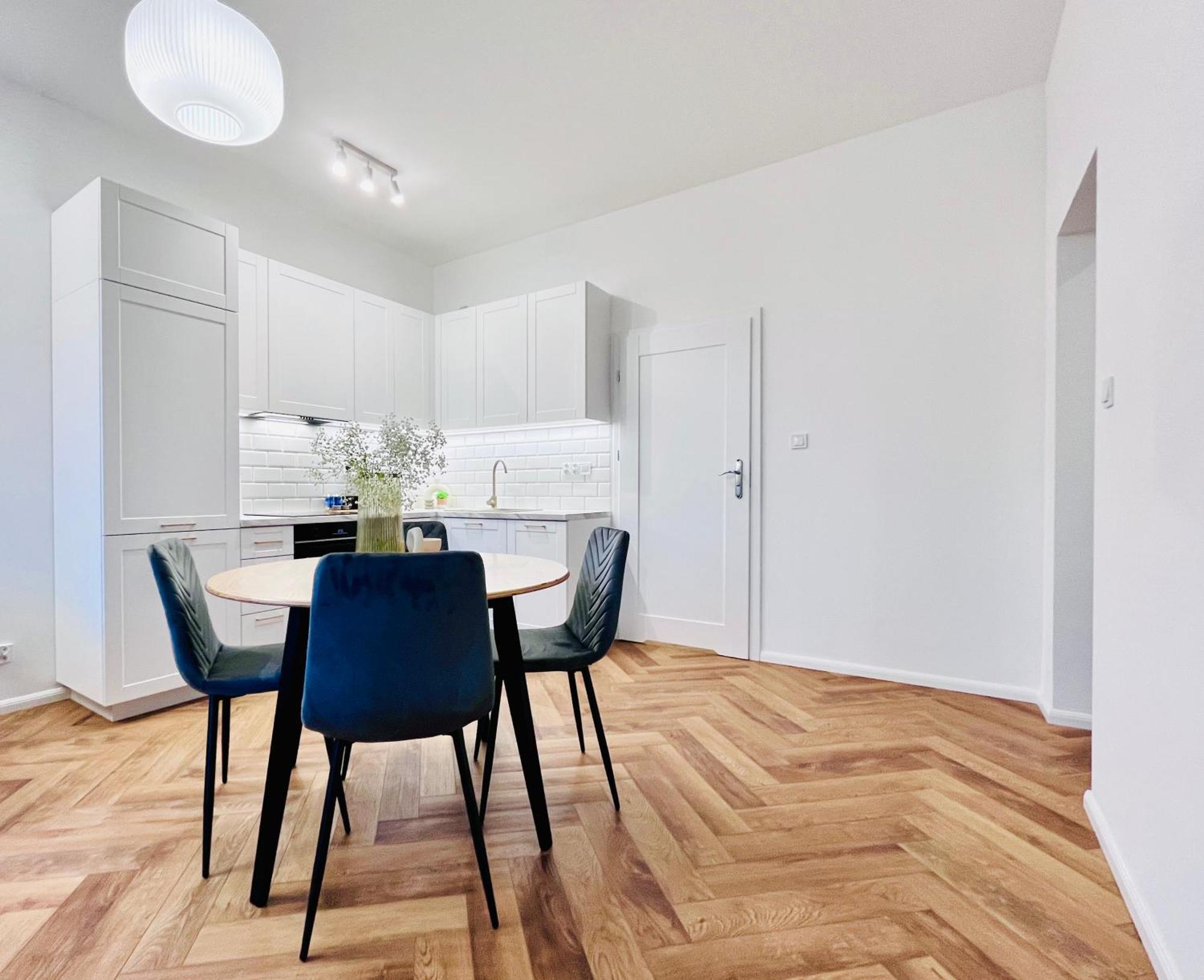 Apartamenty Kamienica Centrum - 1 Maja Lubiń Extérieur photo