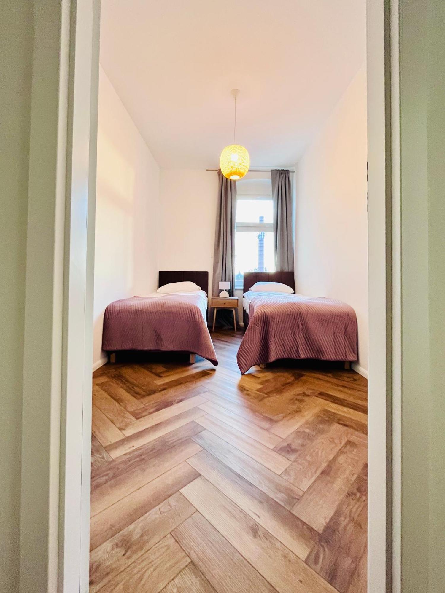 Apartamenty Kamienica Centrum - 1 Maja Lubiń Extérieur photo